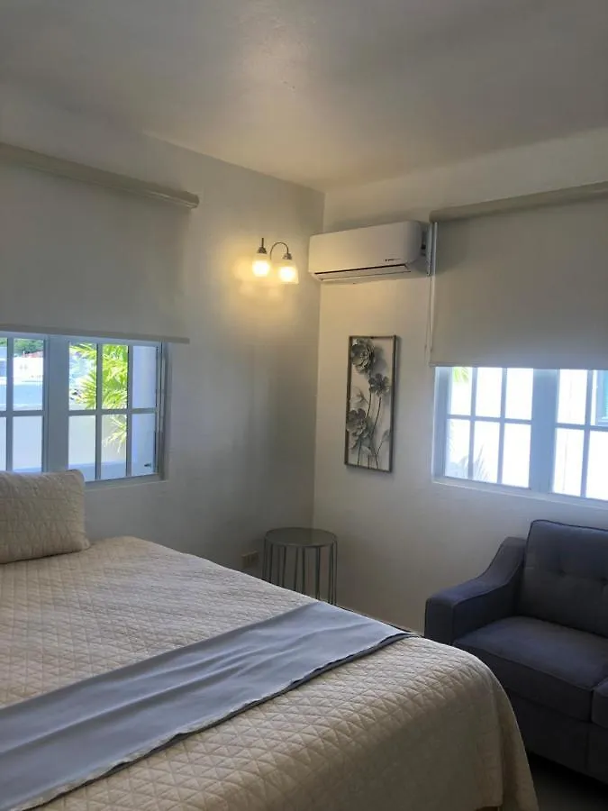 Placid Suites Сан-Хуан 3*,  Пуэрто-Рико