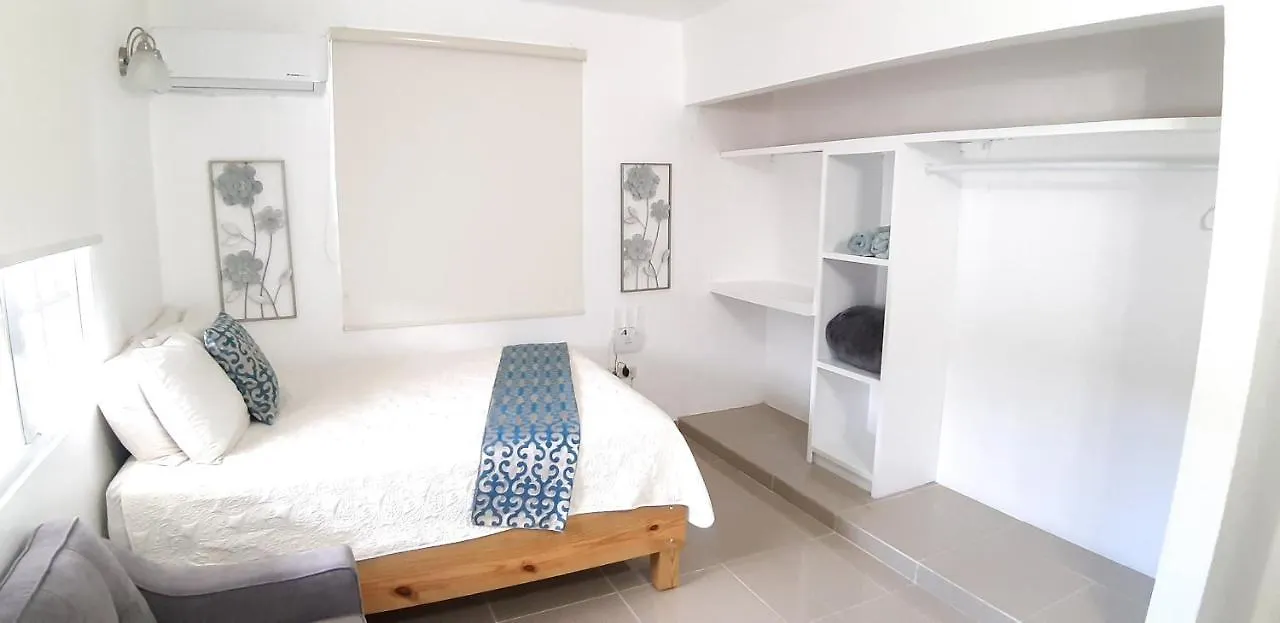 Апарт-отель Placid Suites Сан-Хуан